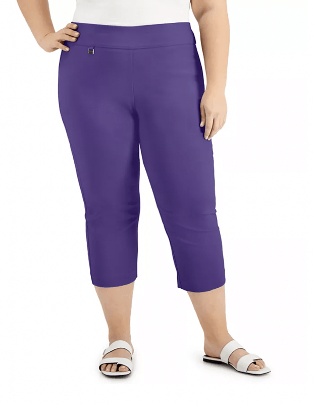 Pantacourt taille plus avec contrôle du ventre chez Macy's.