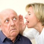Comment la perte auditive affecte les relations